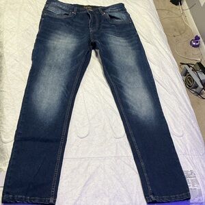 Cultura Men's Straight-Leg Washed Dark Blue Jeans Sz 34x32. 0913